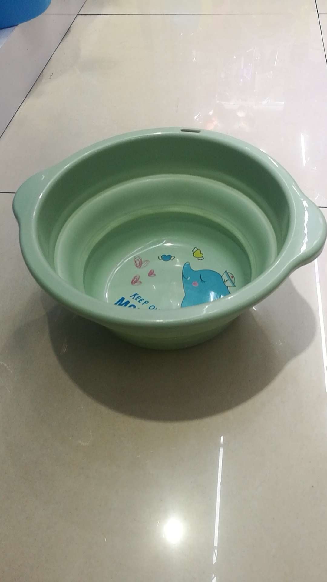 Folding basin size full figure