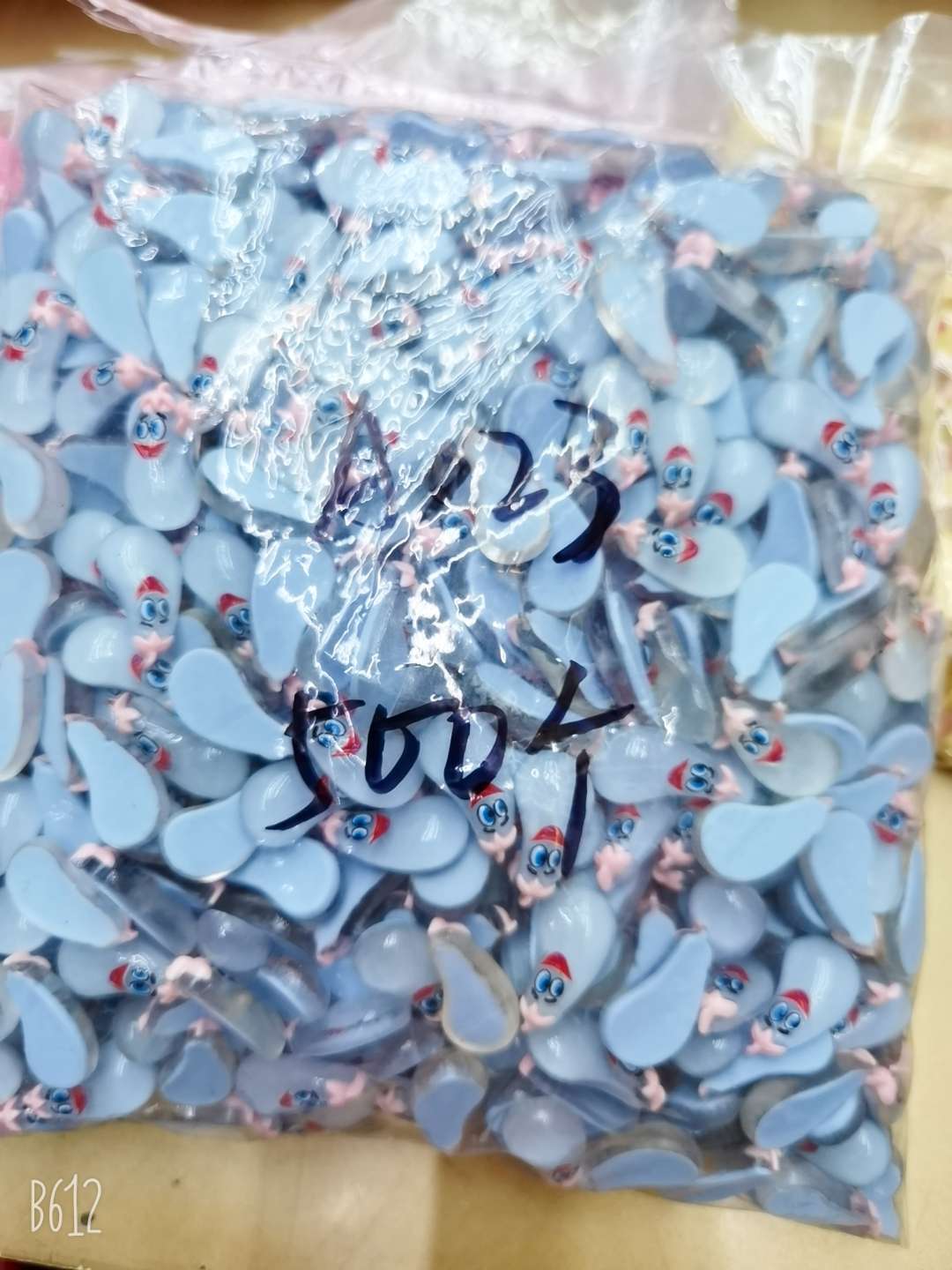 Resin A023 Item Picture