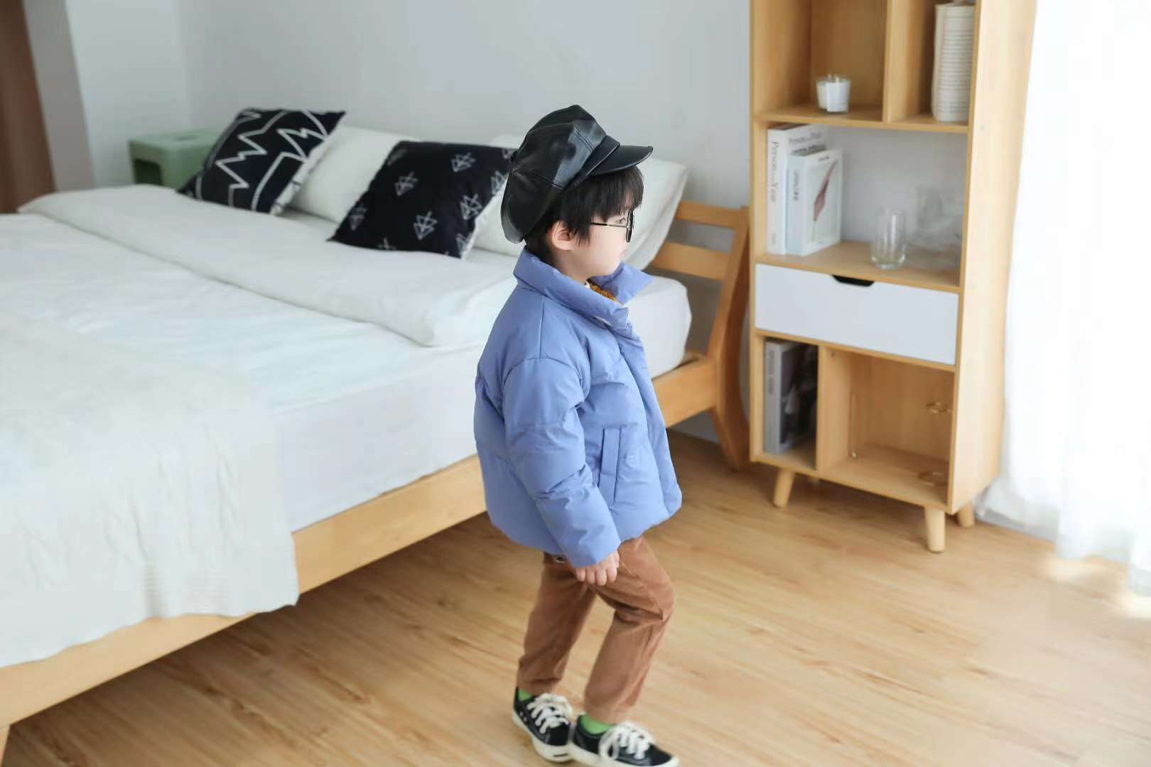 The new Children 's padded jacket thumbnail