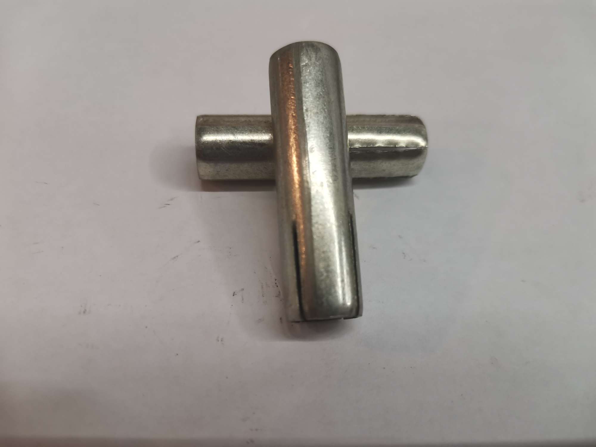 Expansion tube screw hexagon screw