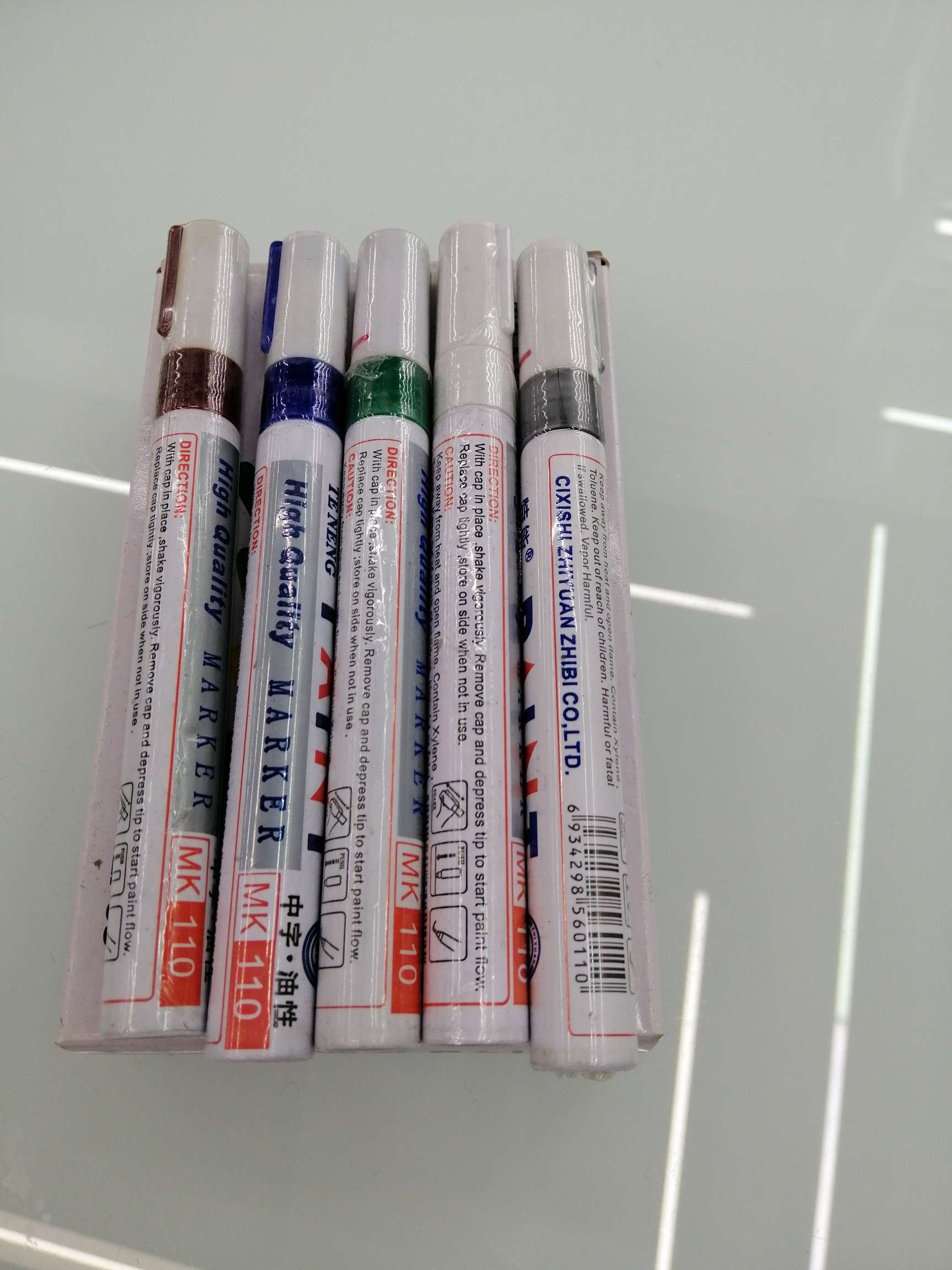 PM One paint pen 12-piece package marker pen full figure