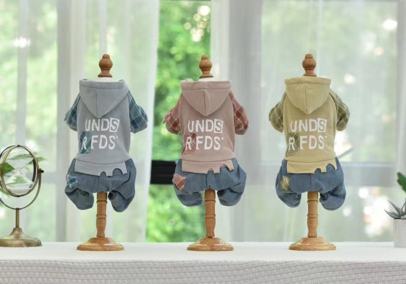 ✨ ✨ 2020爆款来袭~~~
精美可爱宠物棉服，优惠多多！
柔软性高，保暖性好！选择余地大，为宠物宝宝过冬早做准备！