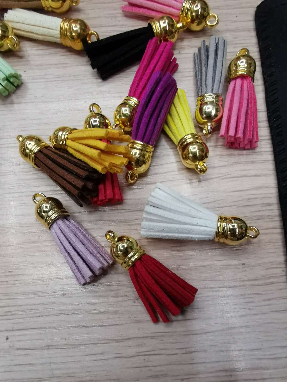 Microfiber, Korean Wool, Pu. details Picture