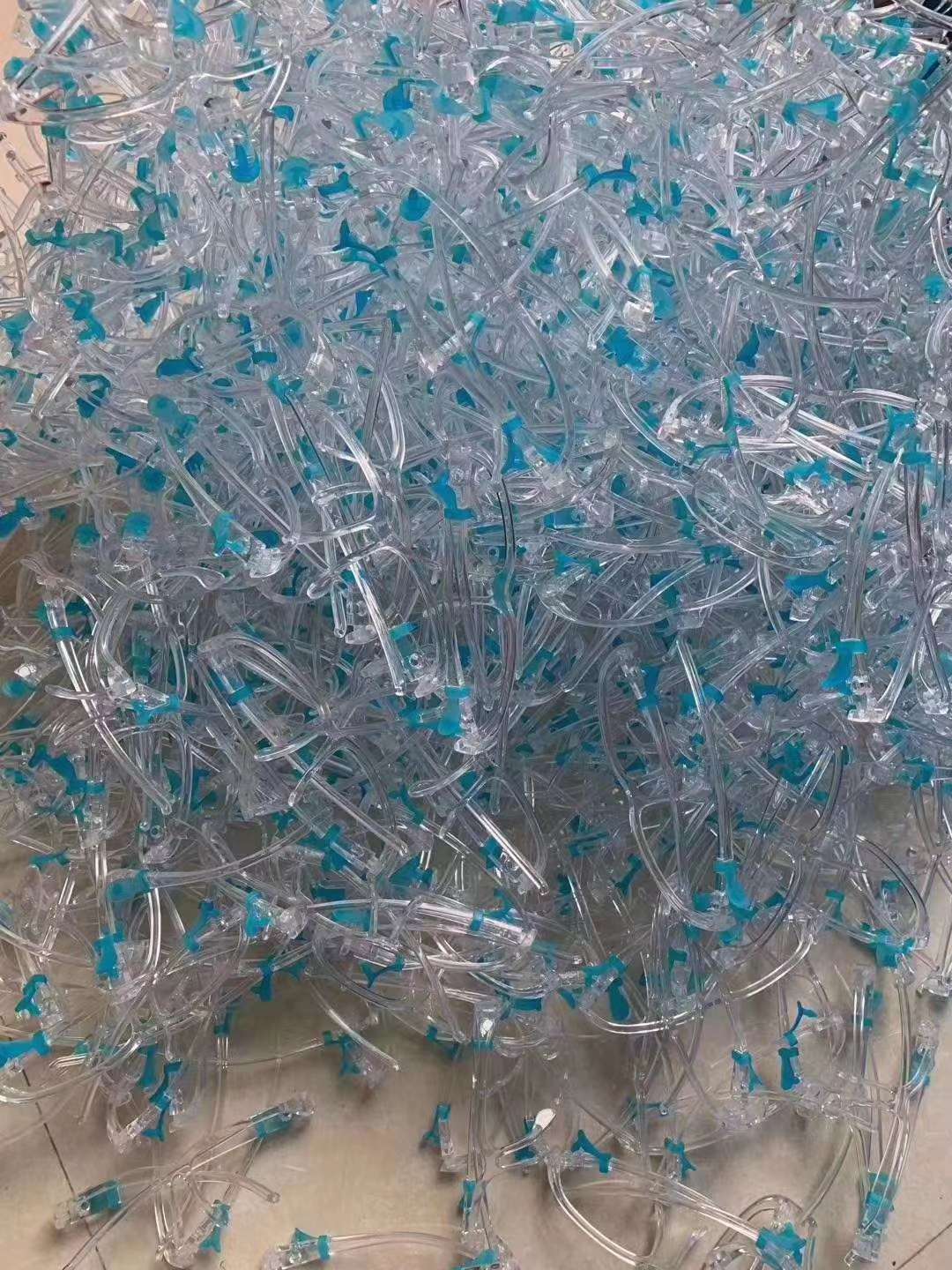 面罩眼镜架白底实物图