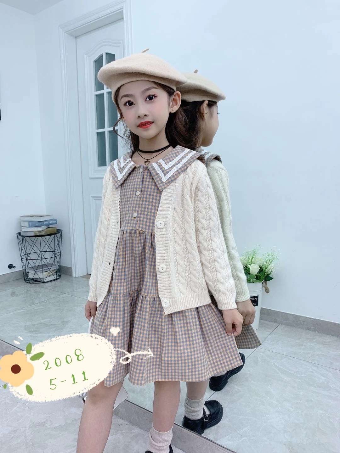 时尚休闲套装实物图