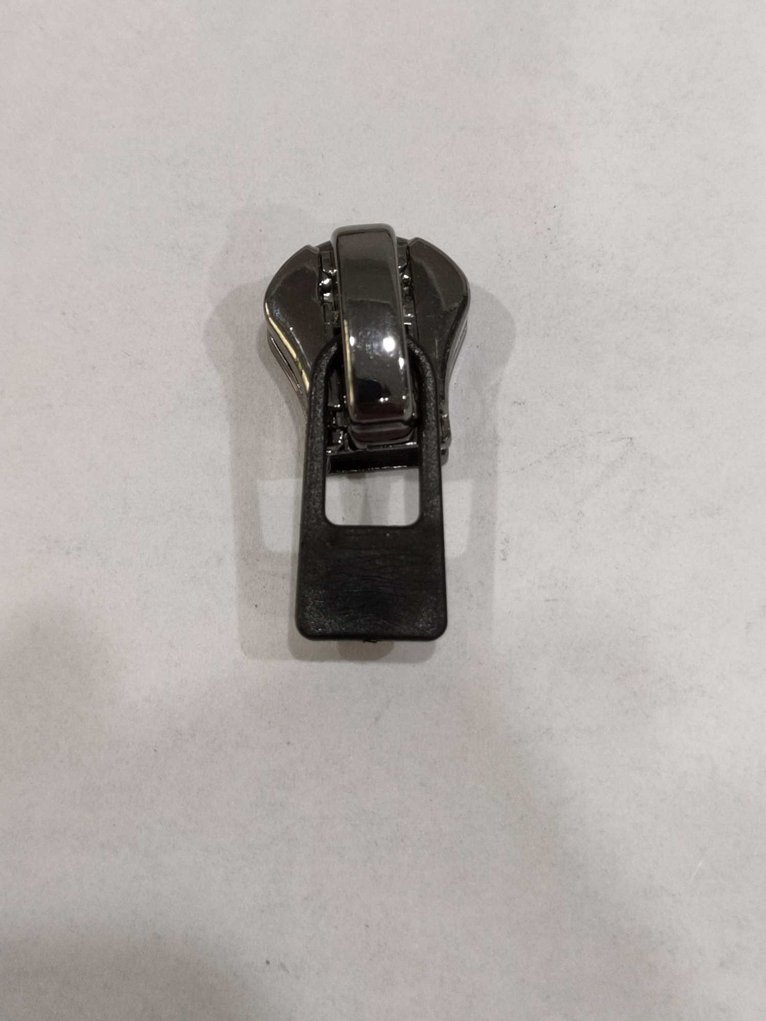 8号金属火车头产品图