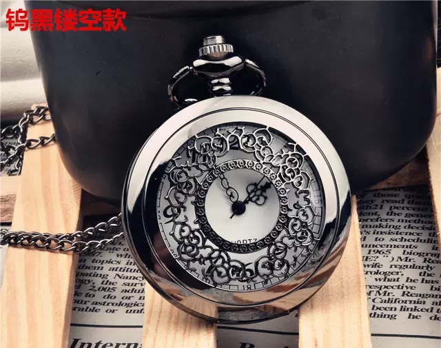 Exquisite multi-color pocket watch with dense flowers undefined