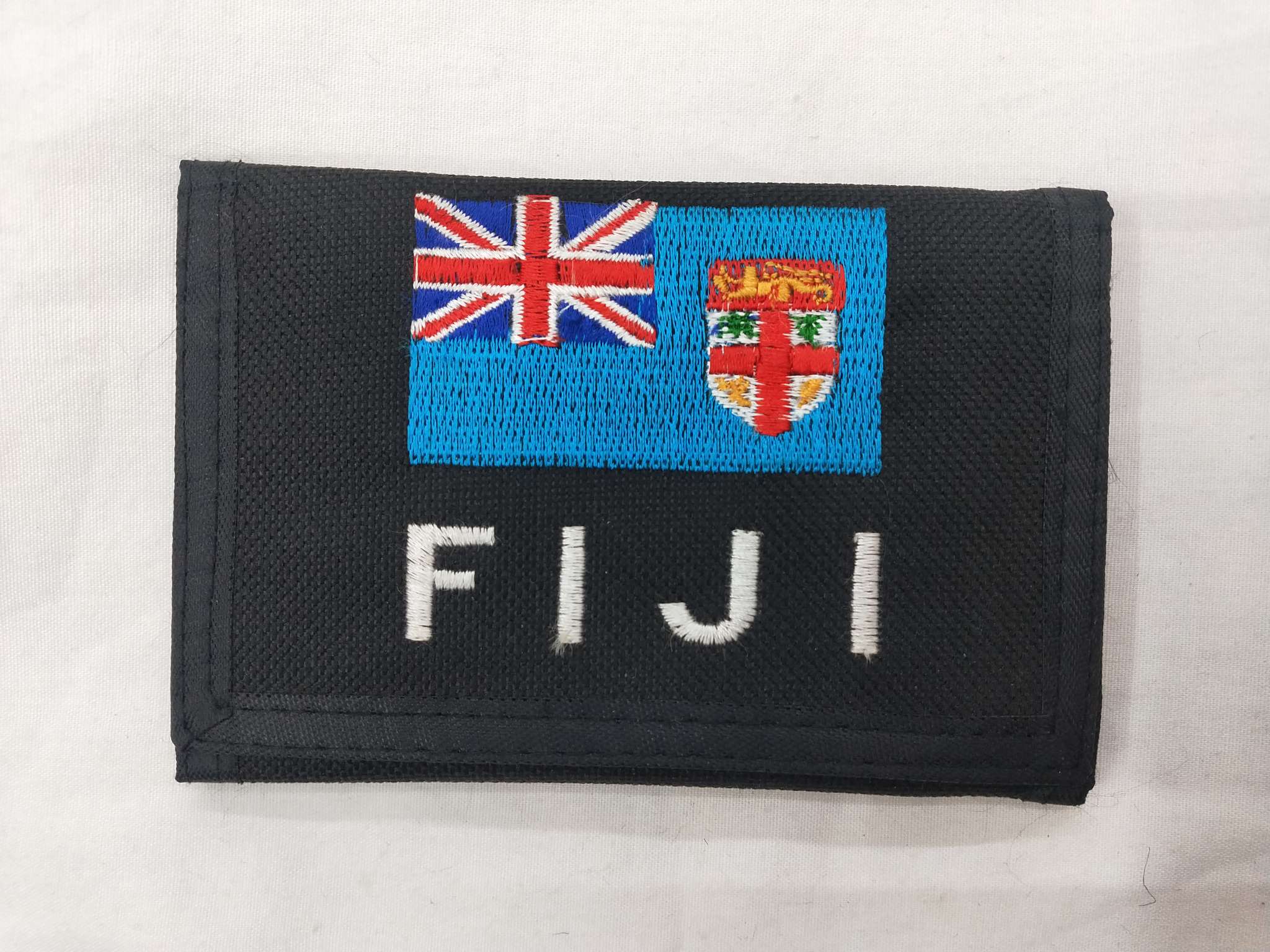 国旗绣花钱包白底实物图