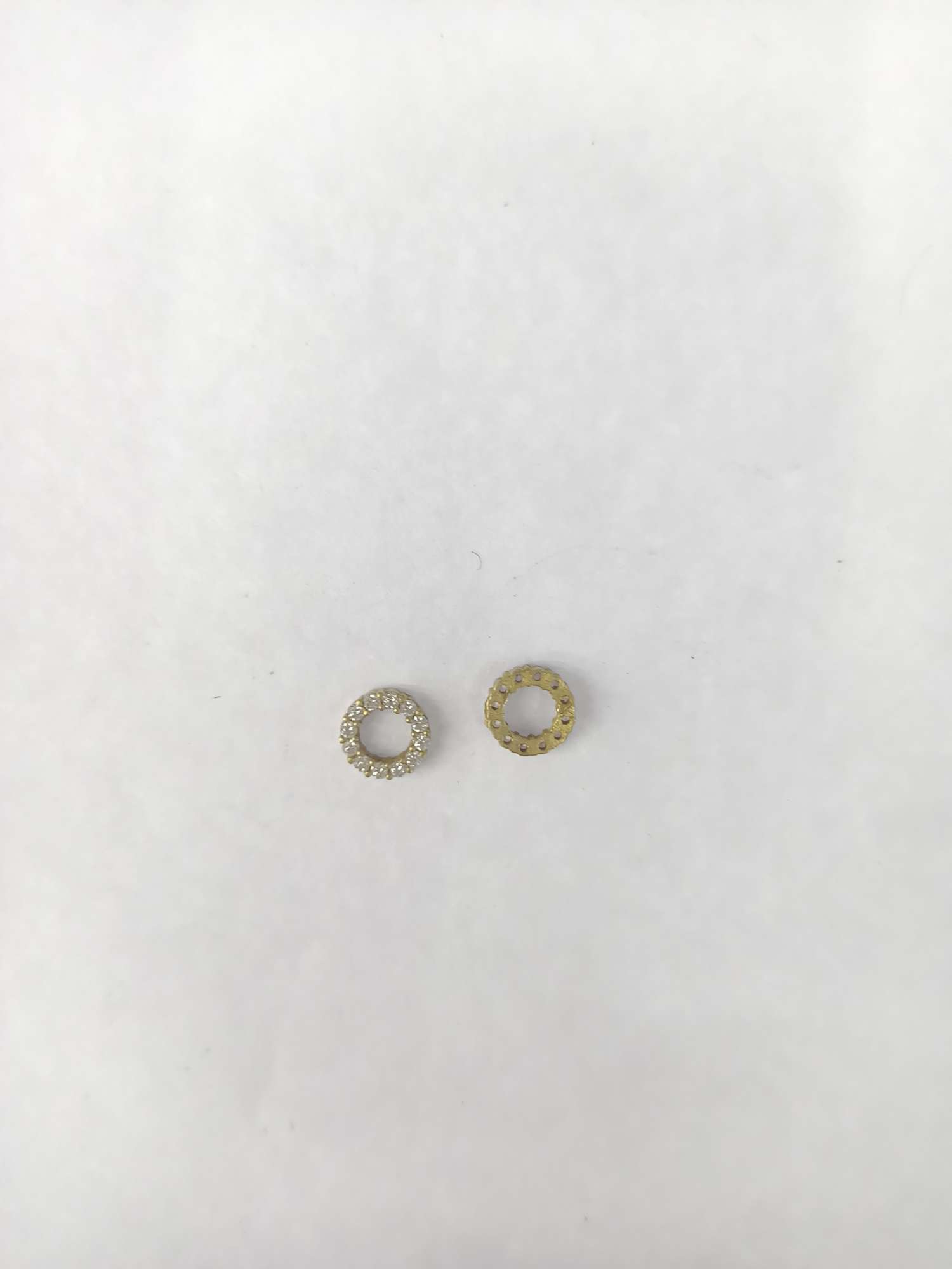 The round copper accessory from Xinyao jewelry accessories is a popular DIY product that is cute and charming details Picture