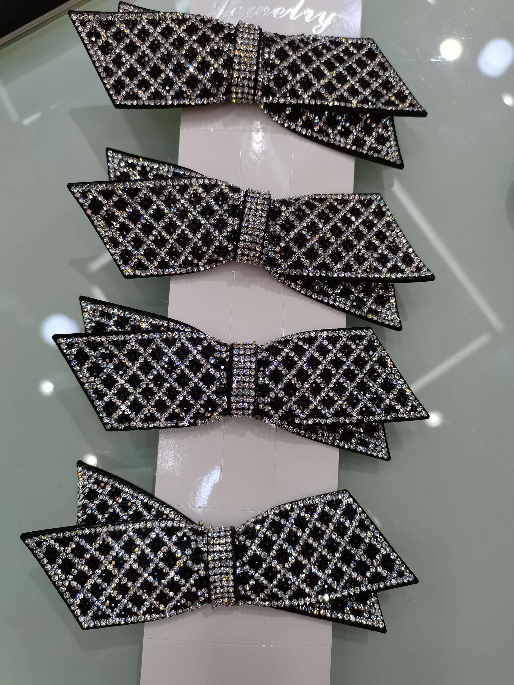 The diamond clip is a popular and best-selling clip
