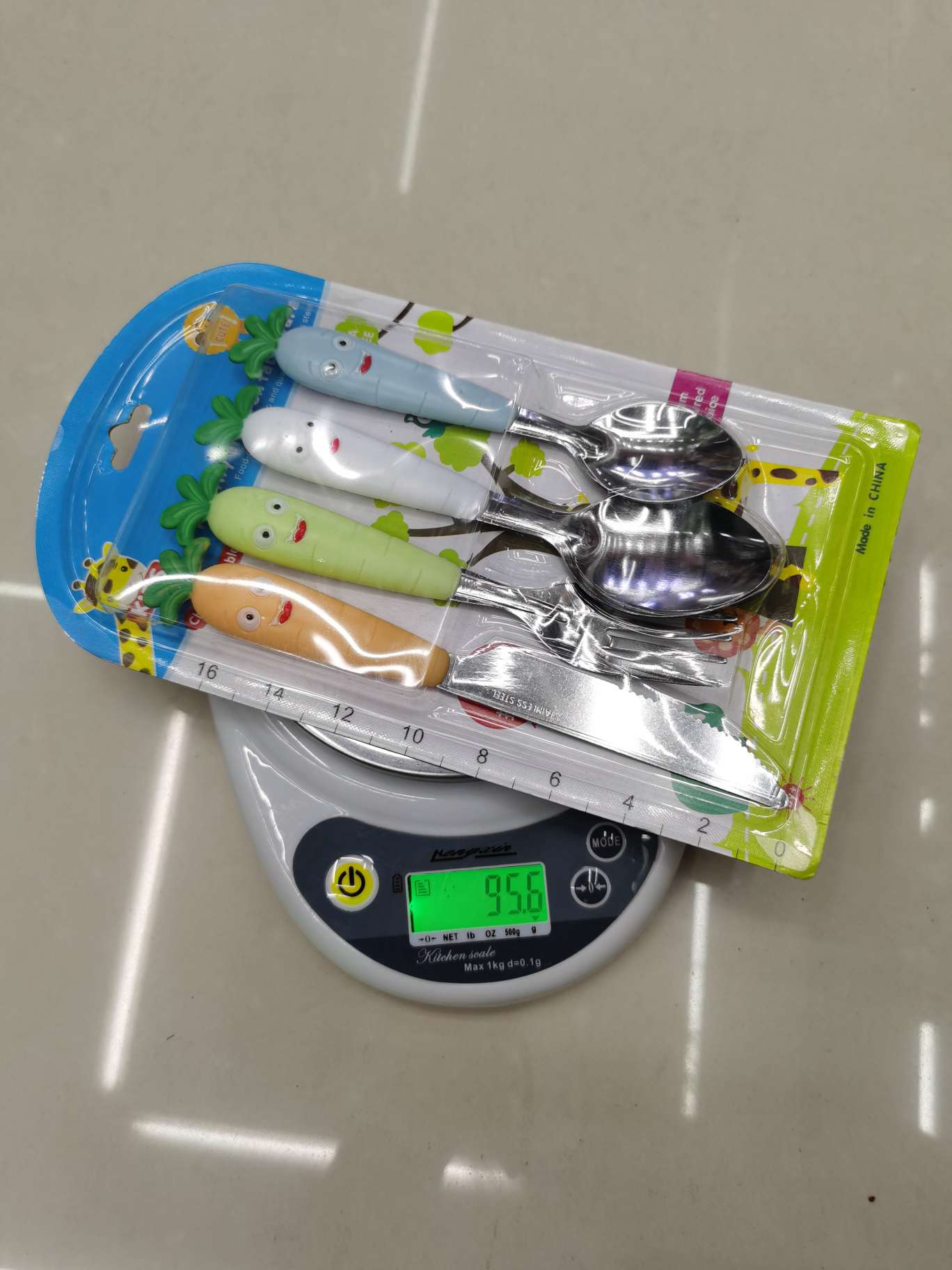 手动扳手套装实物图