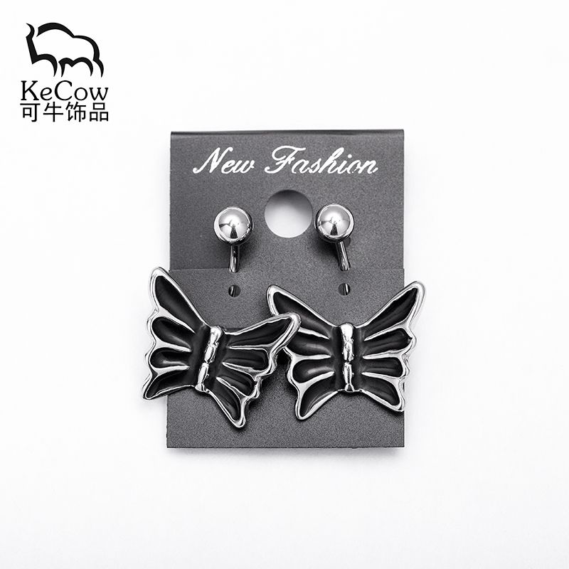 蝴蝶肚脐钉/人体穿刺白底实物图