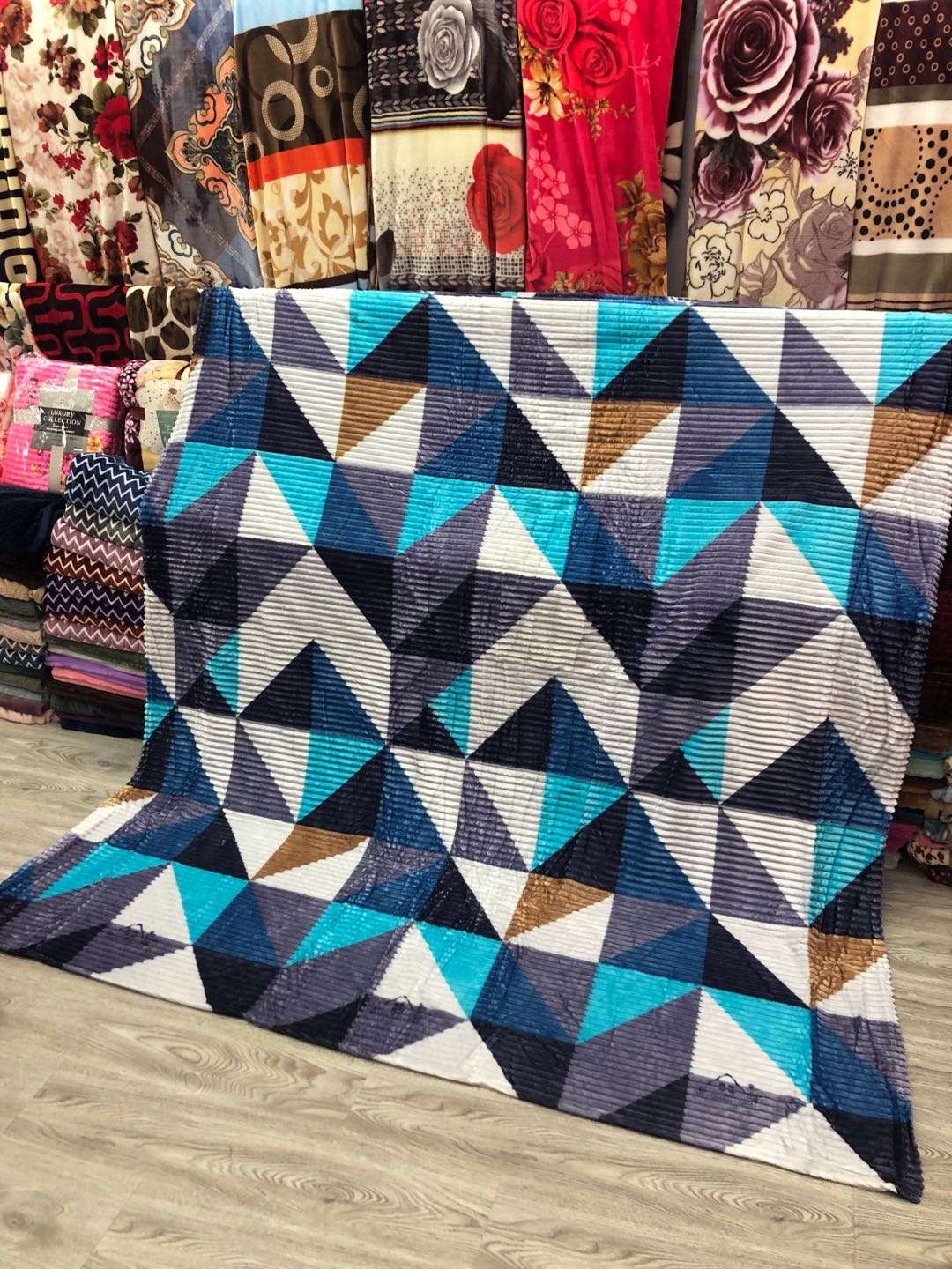 Factory direct sales, wholesale and retail of new high-quality flannel blankets and covers 24