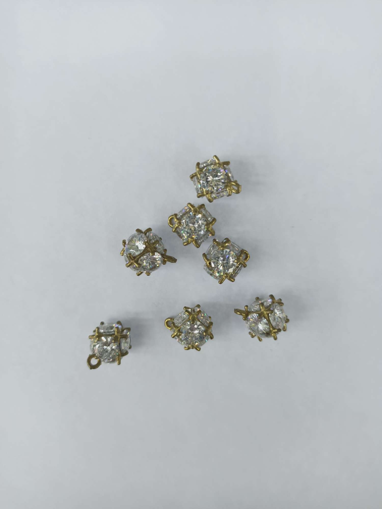 Fluffy balls, bayberry balls, copper accessories, Xinyao jewelry accessories, popular DIY items, cute and charming