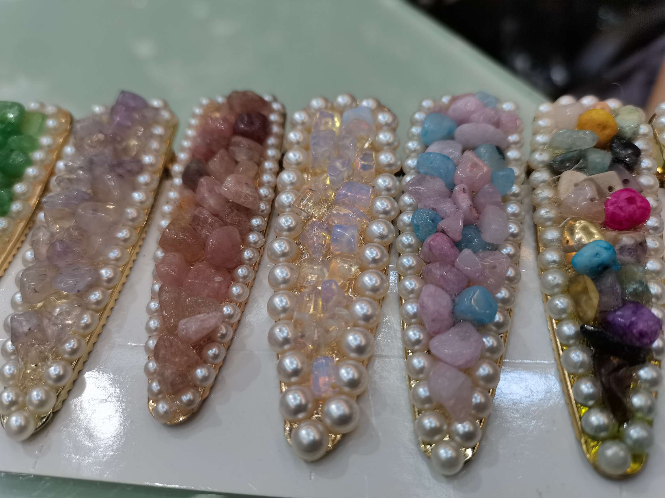 Jade hair clips, best-selling hair clips Specification image