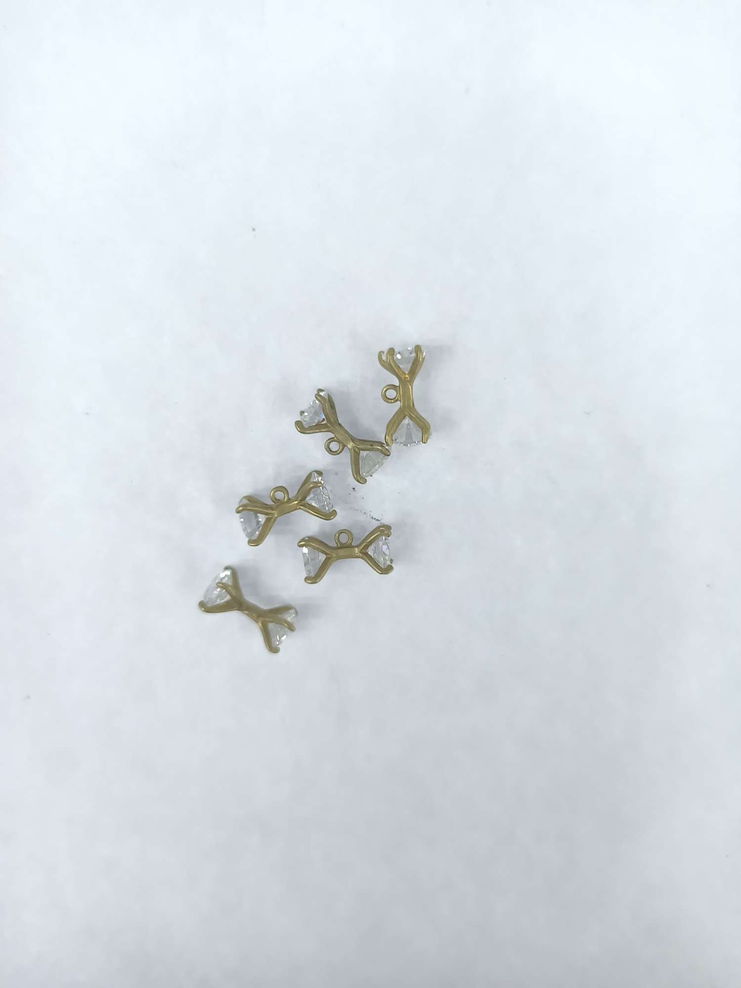Bow accessories from Xinyao Jewelry Accessories are popular DIY items that are cute and charming