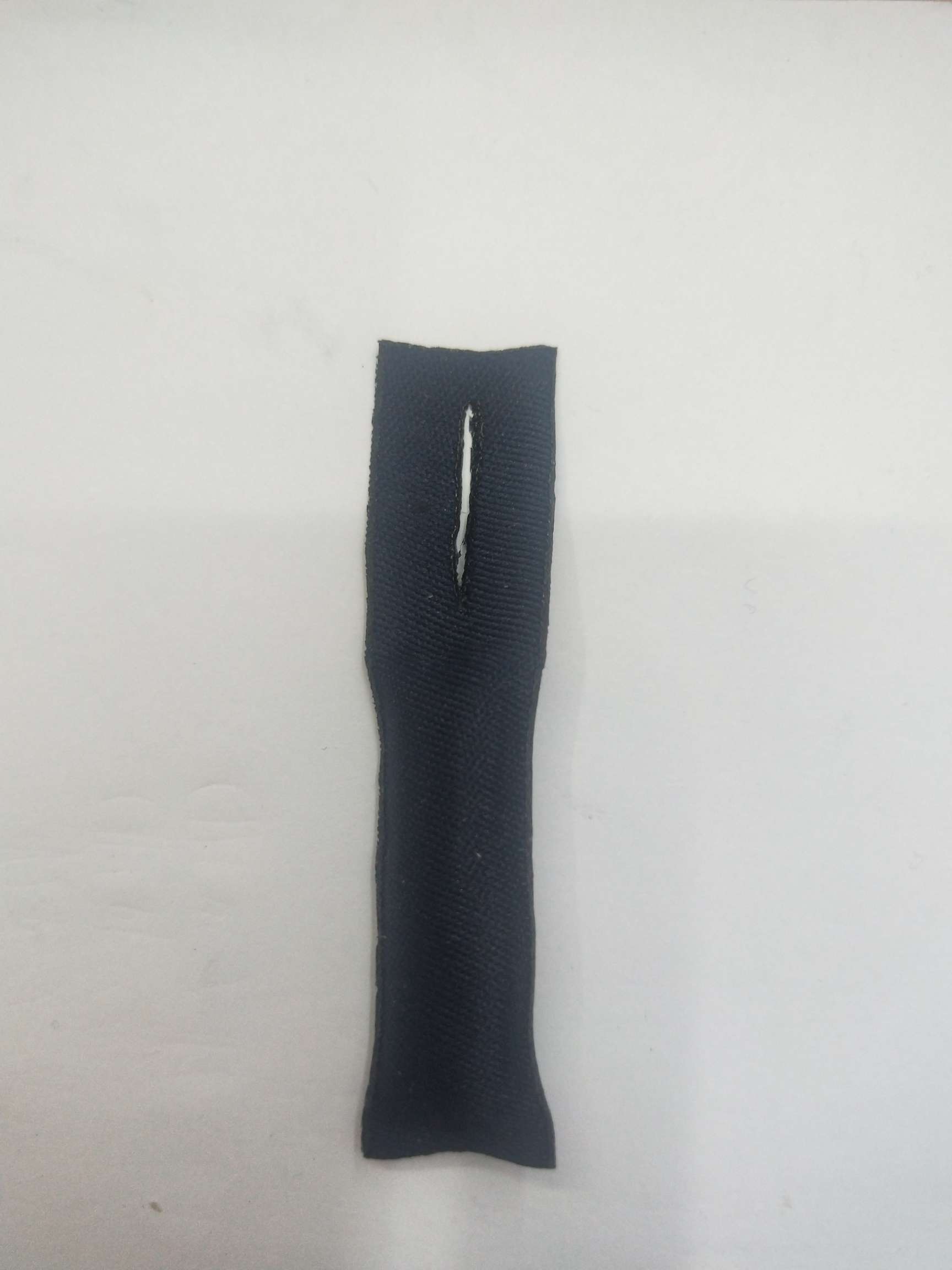 电脑织标镭射锁边拉链标