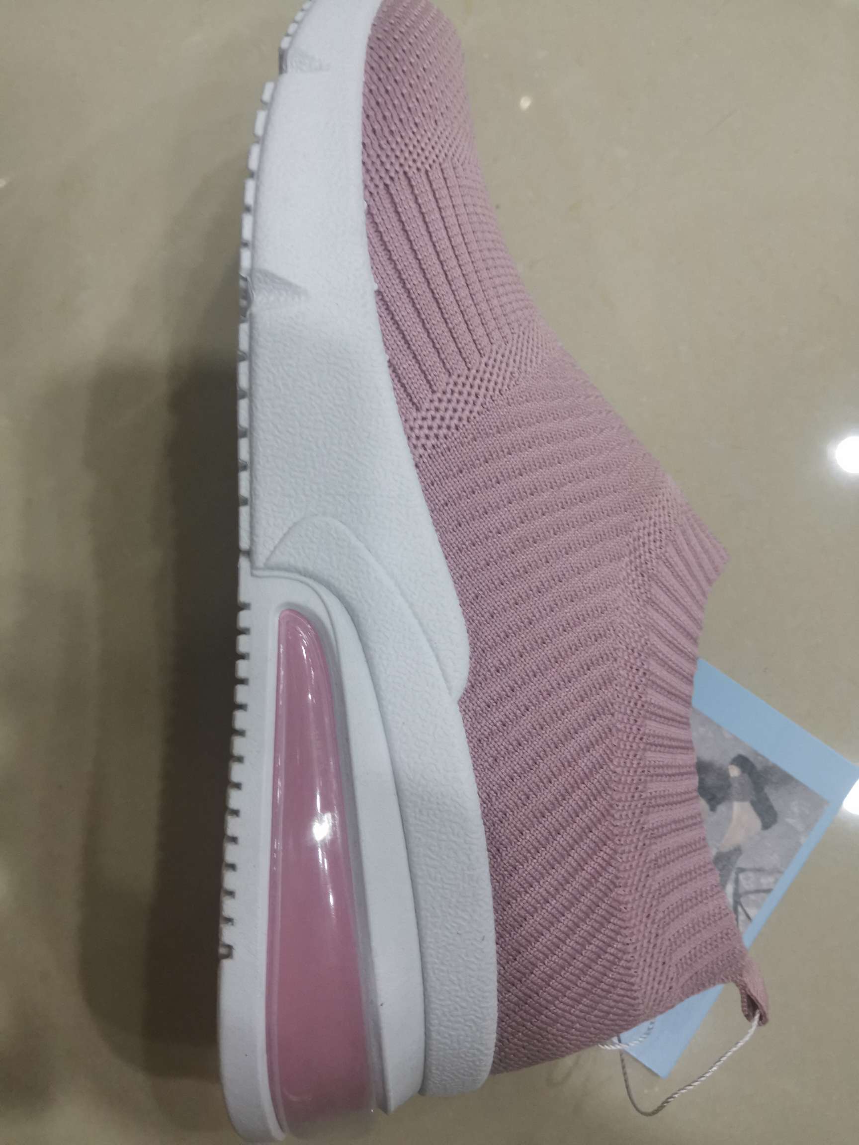 Air Cushion Sports Shoes For Women Application Scenario