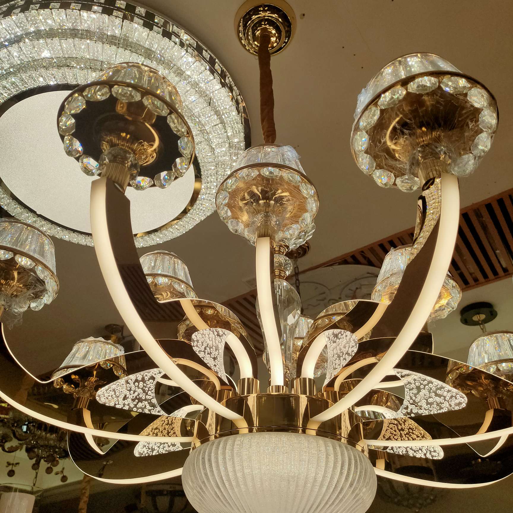Nordic lighting, modern and simple style, clothing store bedroom, magic bean chandelier, dining room, trendy red light, grand home, living room, light luxury chandelier undefined
