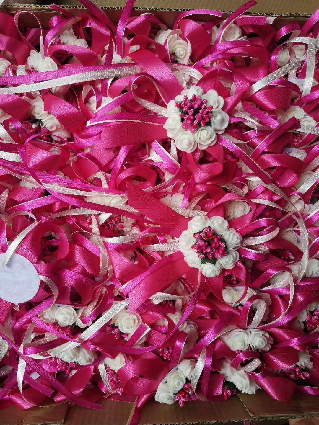 结婚新娘新郎伴娘伴郎手腕花姐妹花白底实物图