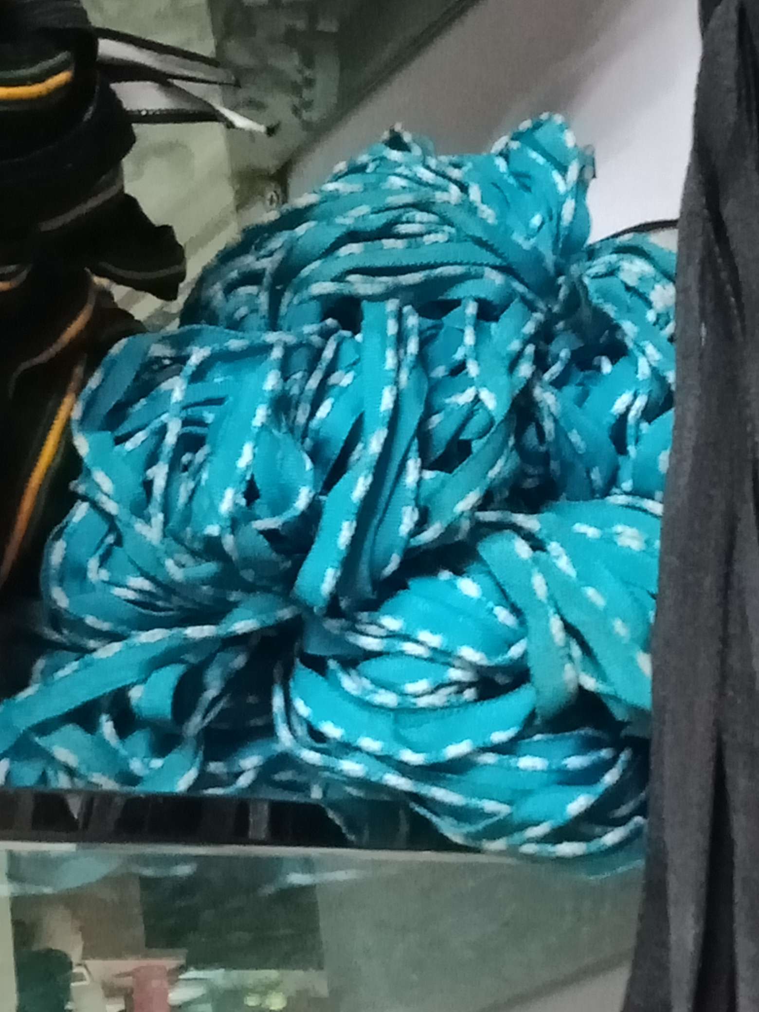 18 color closed zipper, invisible closed zipper, fabric edge nylon zipper in stock Specification image