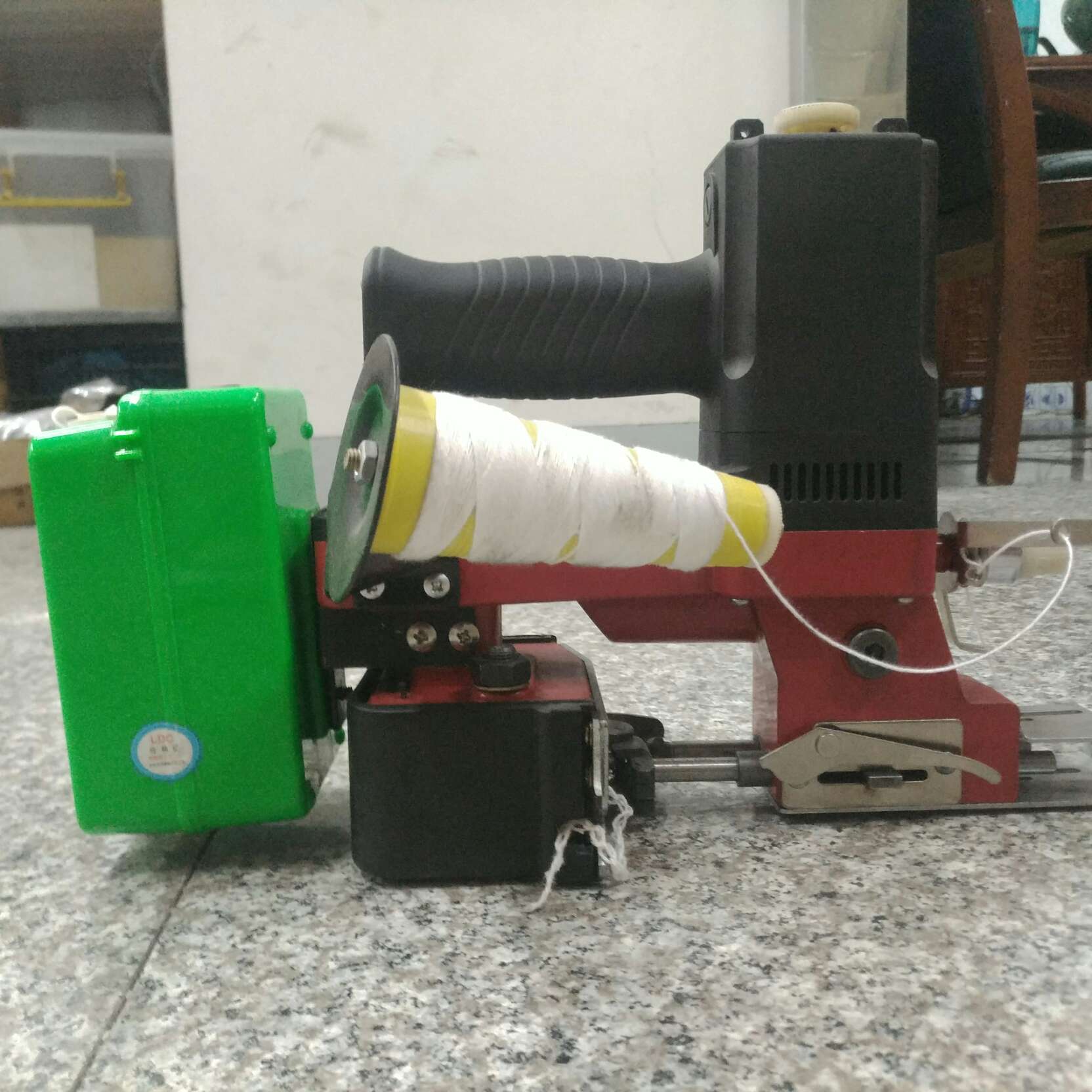 GK9-3A Portable sealing machine Application Scenario