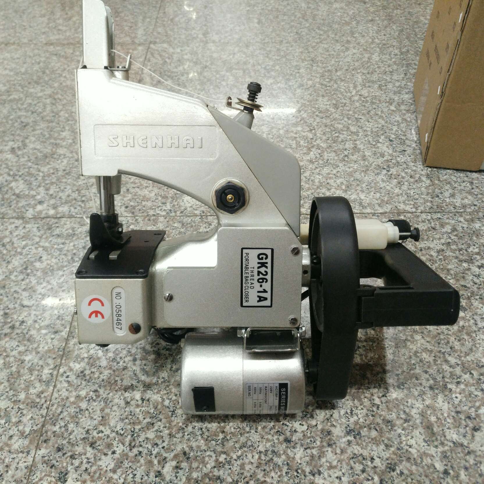 进口GK26-1A手提封包机产品图