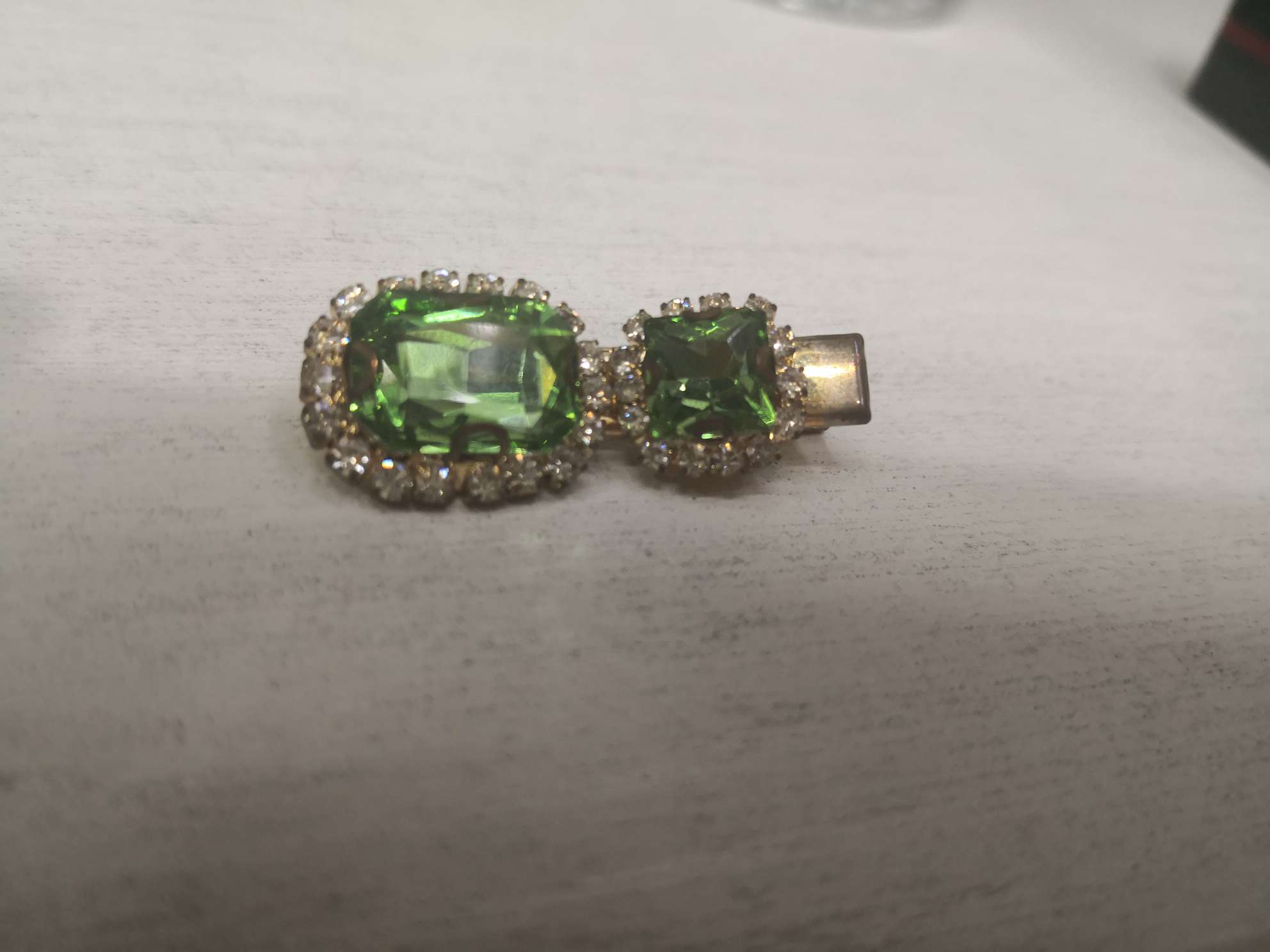 Hairpin ornament 2 thumbnail