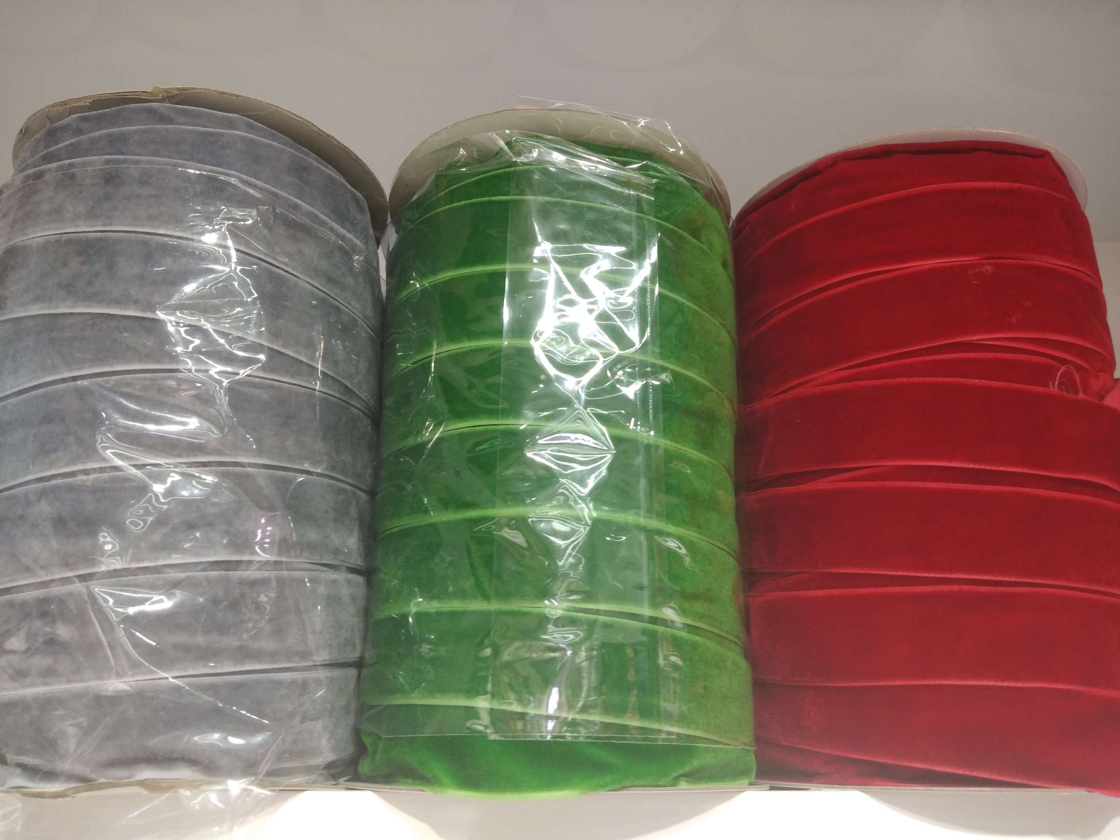 8 Velvet Straps