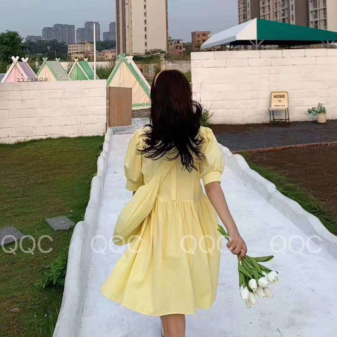 2020夏季新款流行韩版连衣裙细节图