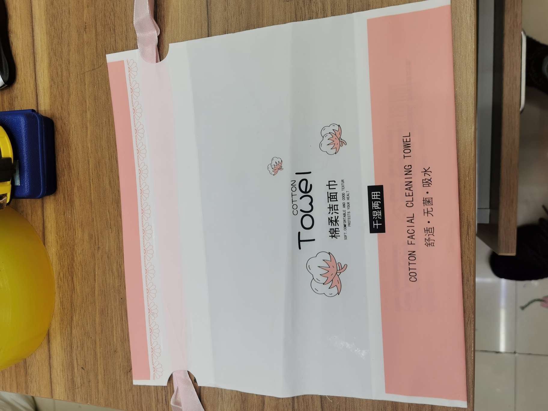Pink ribbon spot packaging cotton swab version