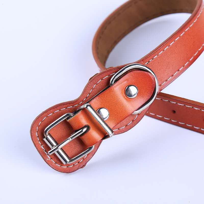 The pet collar is adjustable Specification image