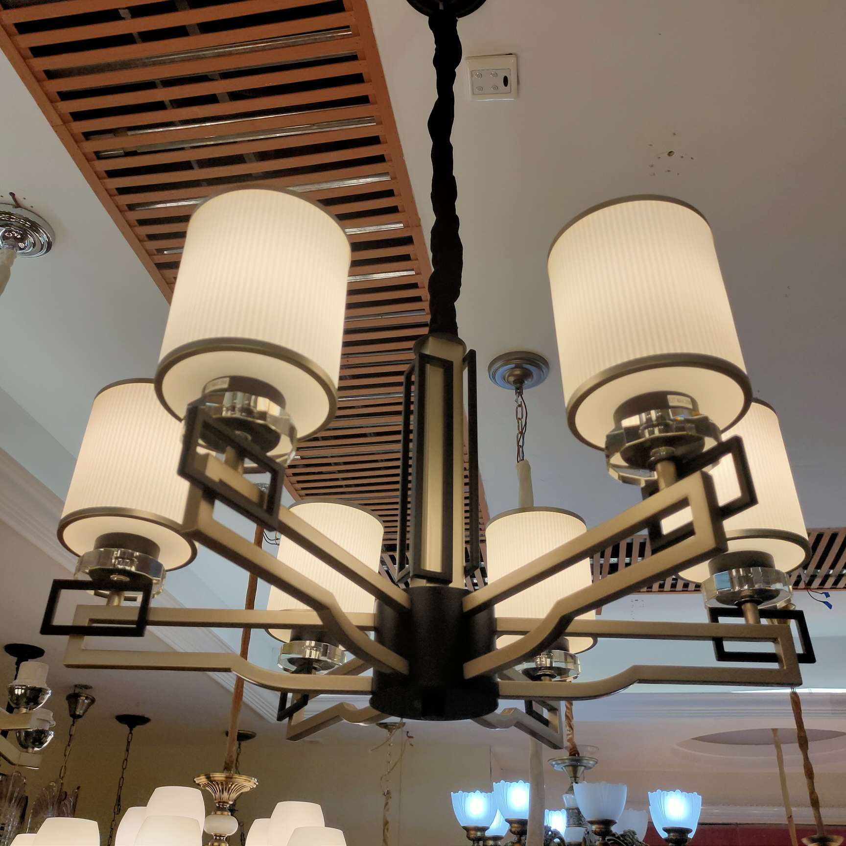 Nordic lighting, modern and simple style, clothing store bedroom, magic bean chandelier, dining room, Internet red light, home, living room, grand chandelier undefined