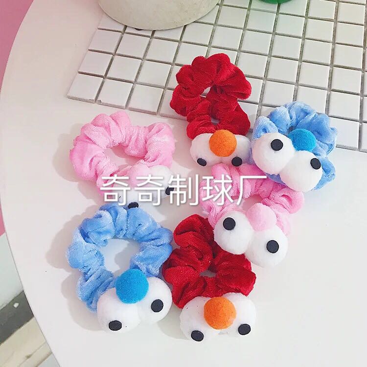 大眼睛立体毛球 眼睛毛球 服装鞋帽发带配件白底实物图