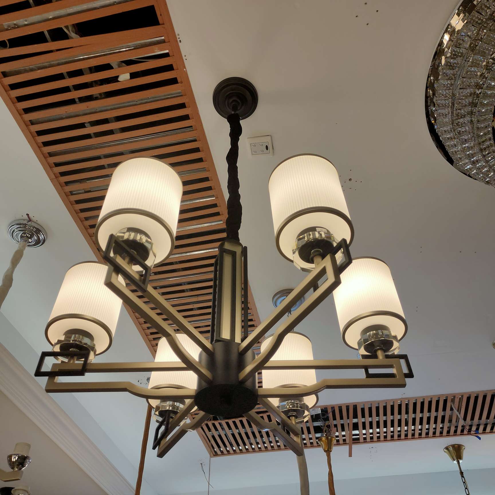 Nordic lighting, modern and simple style, clothing store bedroom, magic bean chandelier, dining room, Internet red light, home, living room, grand chandelier undefined