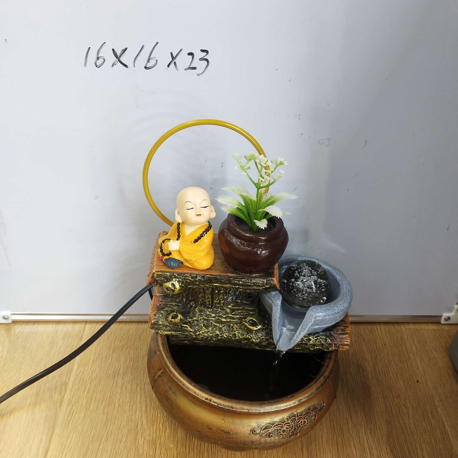 禅意小和尚流水摆件 客厅茶室桌面循环流水喷泉招财家居装饰品， 循环水景招财家居装饰流水摆件流水摆件