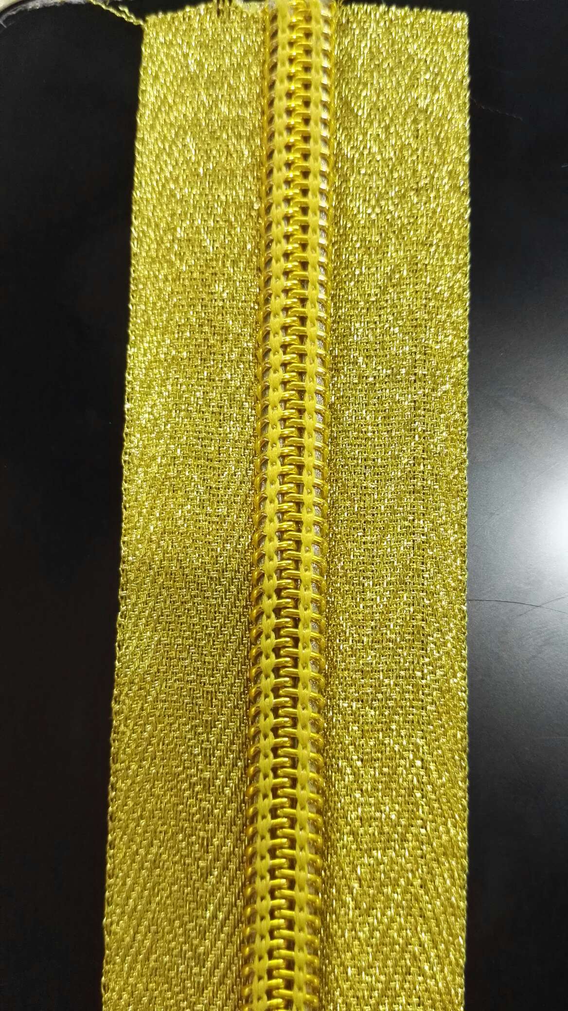 5# nylon zipper gold edge gold tooth