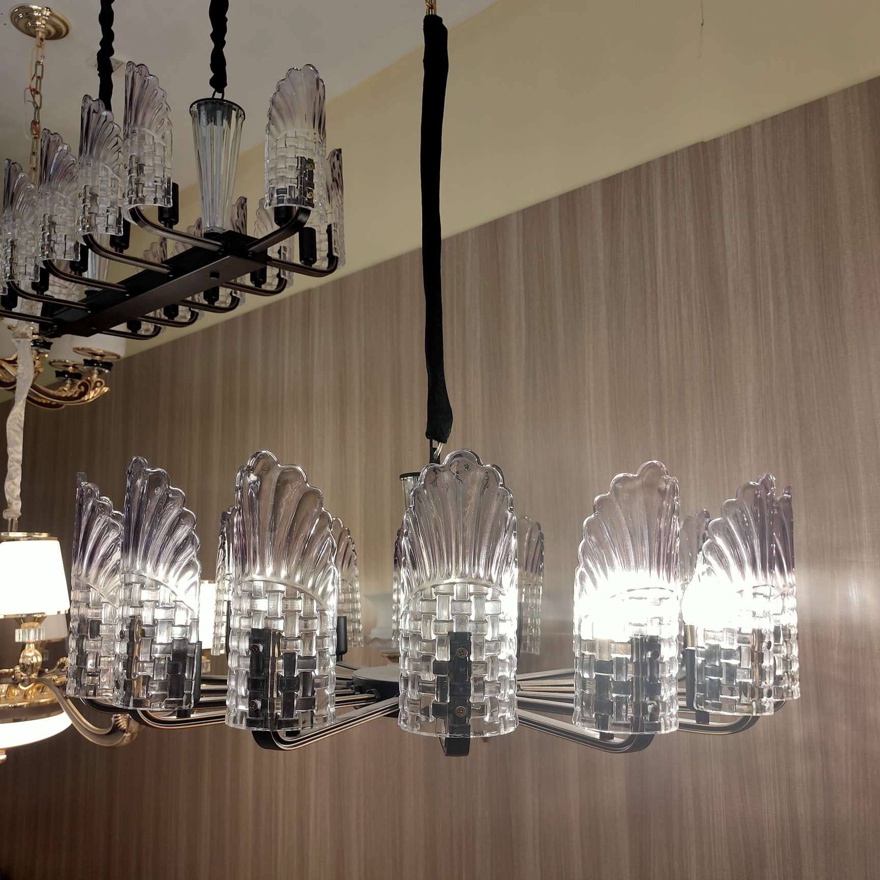 Nordic lighting fixtures, modern and simple style, clothing store bedroom magic bean chandelier, dining room trendy red light, grand home living room chandelier