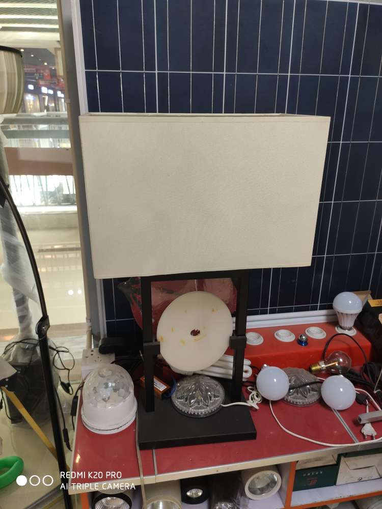 A jade table lamp decorated in a national trend style for the bedroom and living room