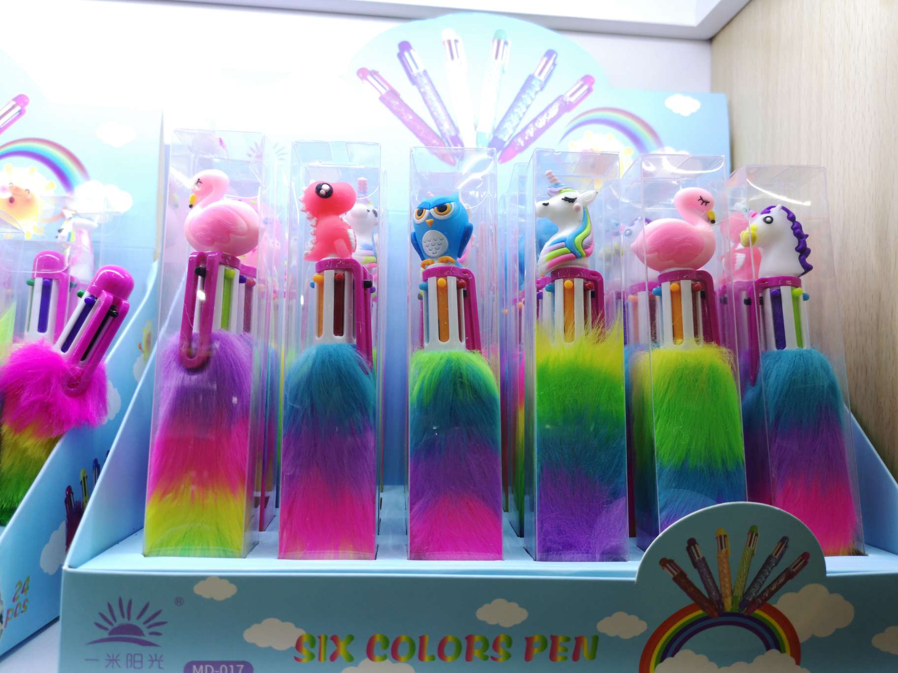 少女心可爱创意圆珠笔可爱仿毛绒六色塑料圆珠笔色彩绚丽多色书写细节图