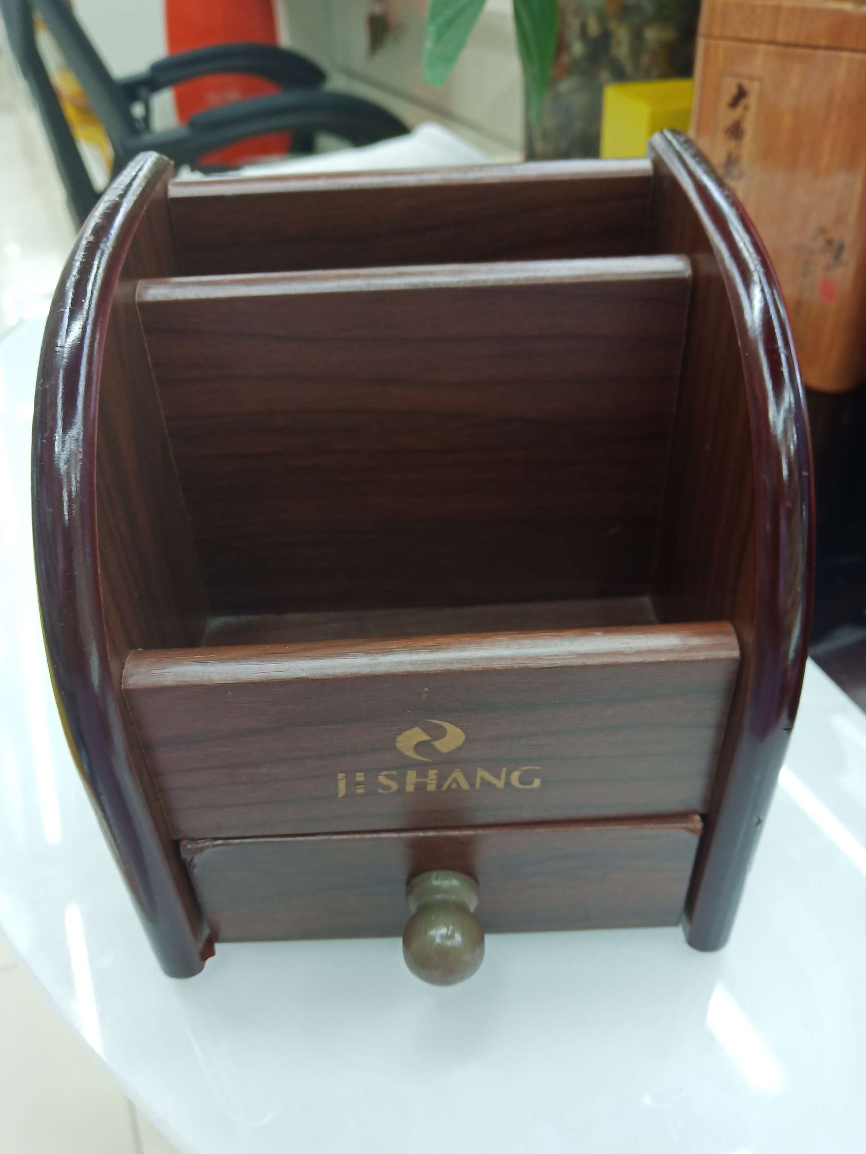 Moder wooden pen holder