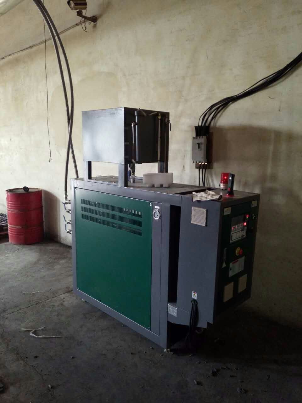 Electric thermal oil boiler