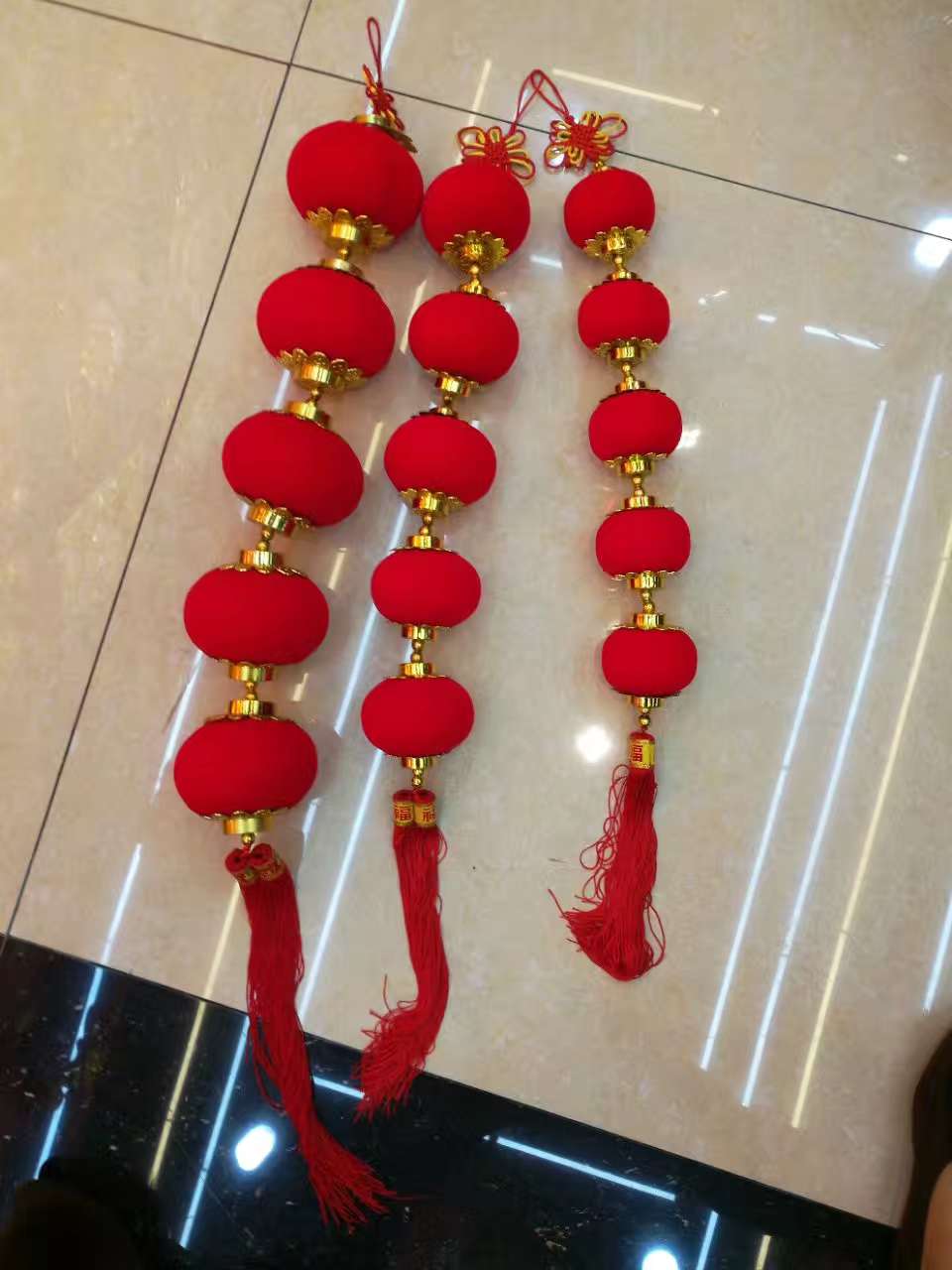 植绒小灯笼春节新年装饰用品挂饰红色灯笼串详情图1