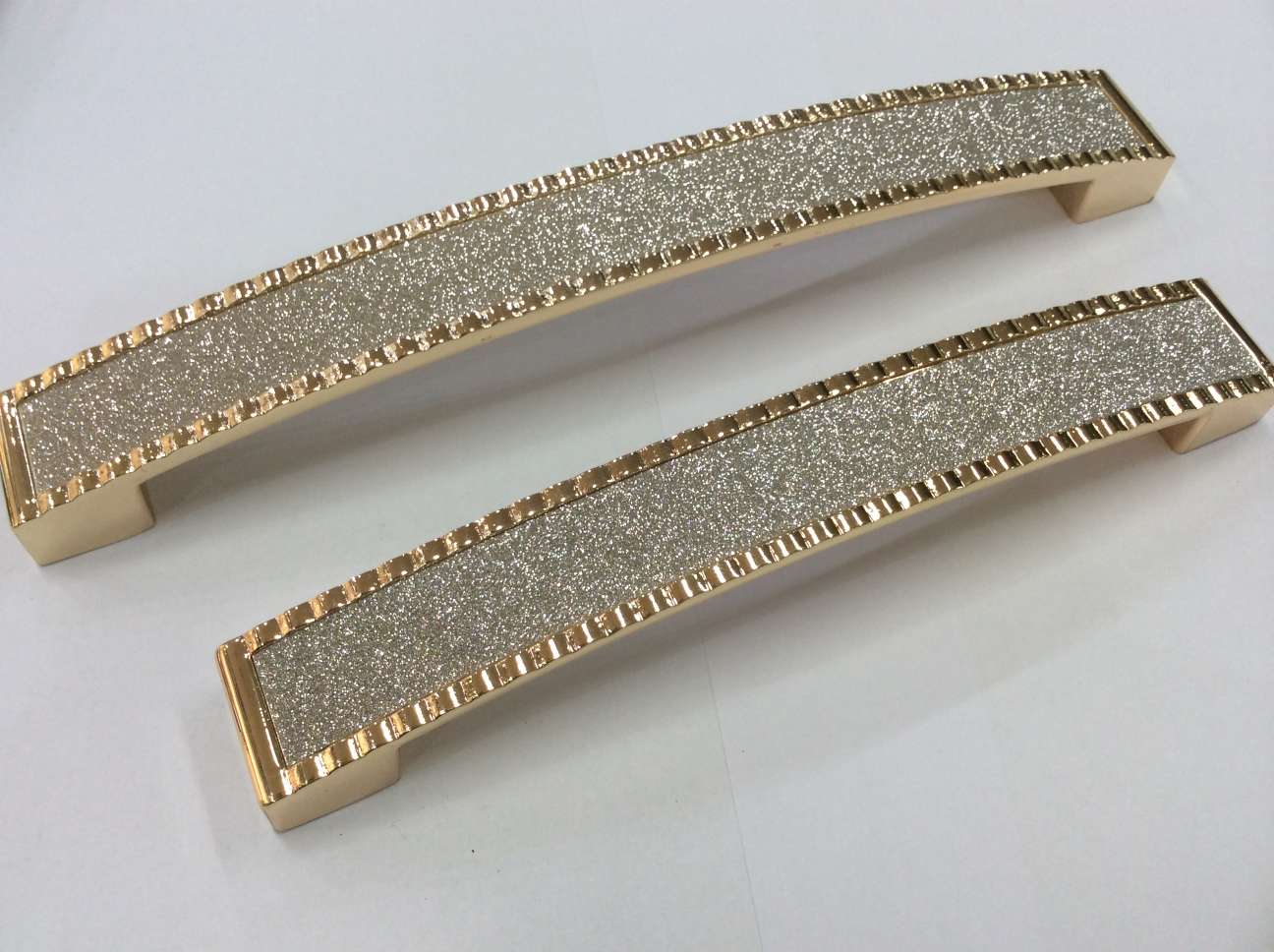 贴皮锌合金拉手081333 重量价格面议产品图