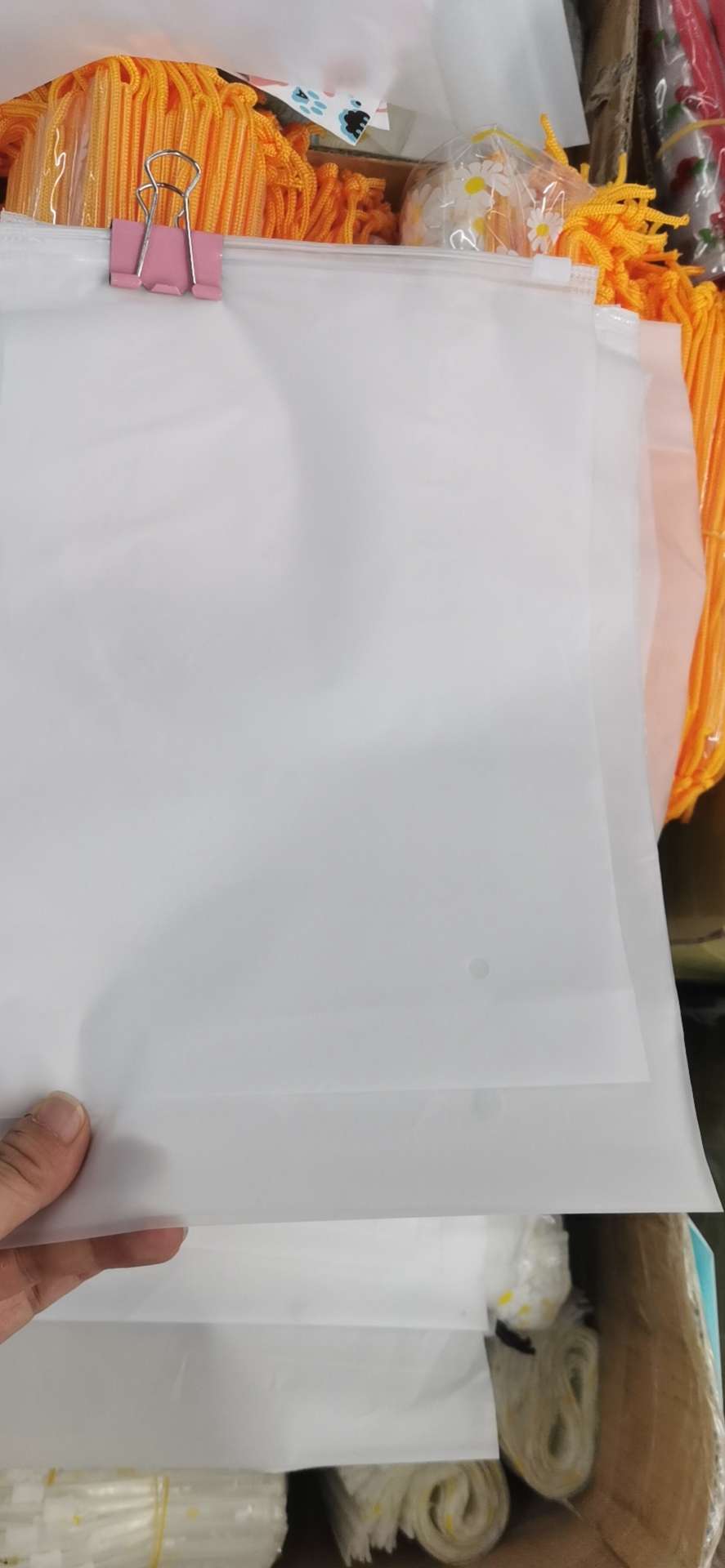 Spot frosted zipper bag 30*40 thumbnail