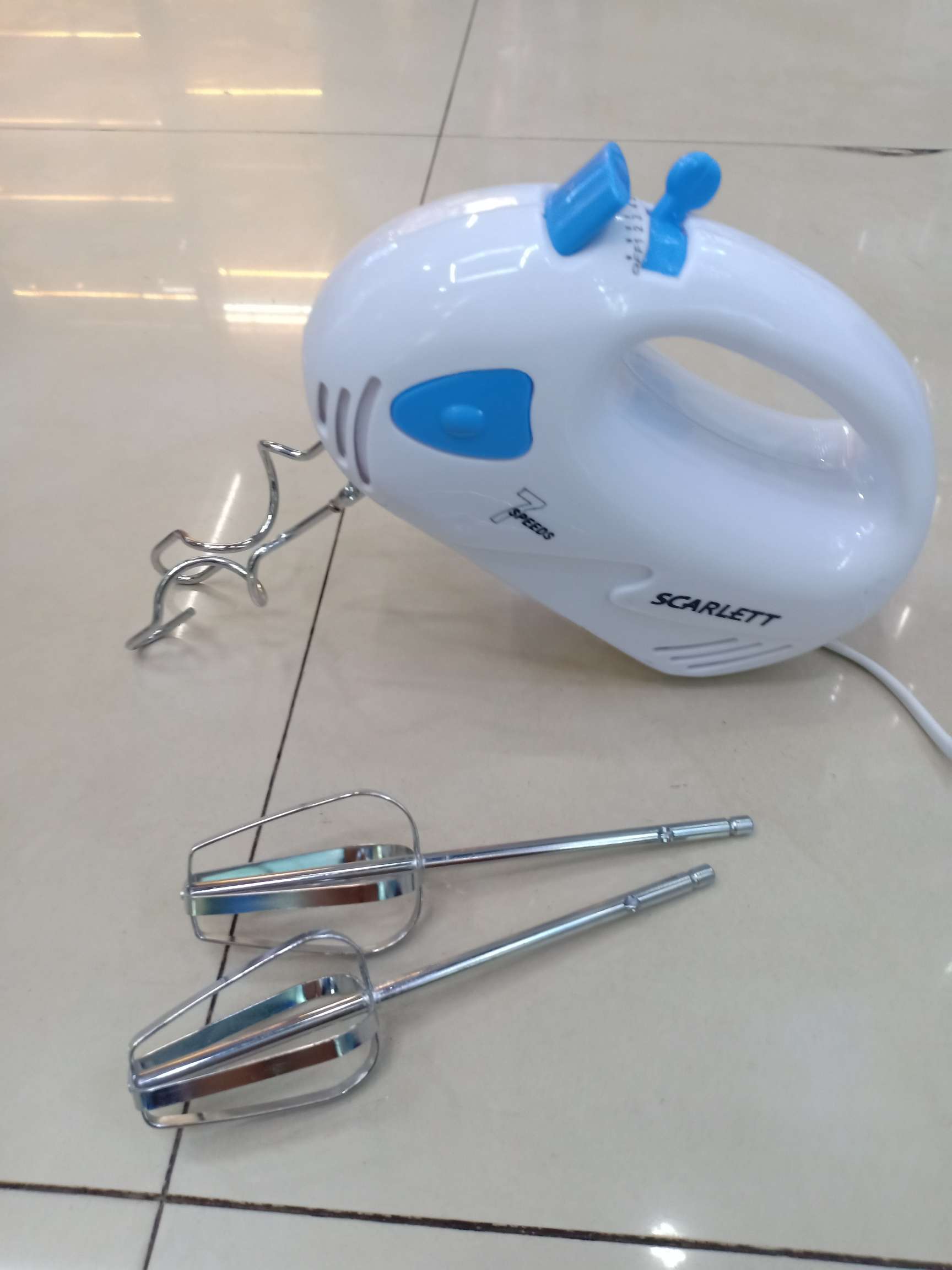 Handheld egg beater, high-power egg beater, multi-functional egg beater, dough mixing and baking stirrer Application Scenario