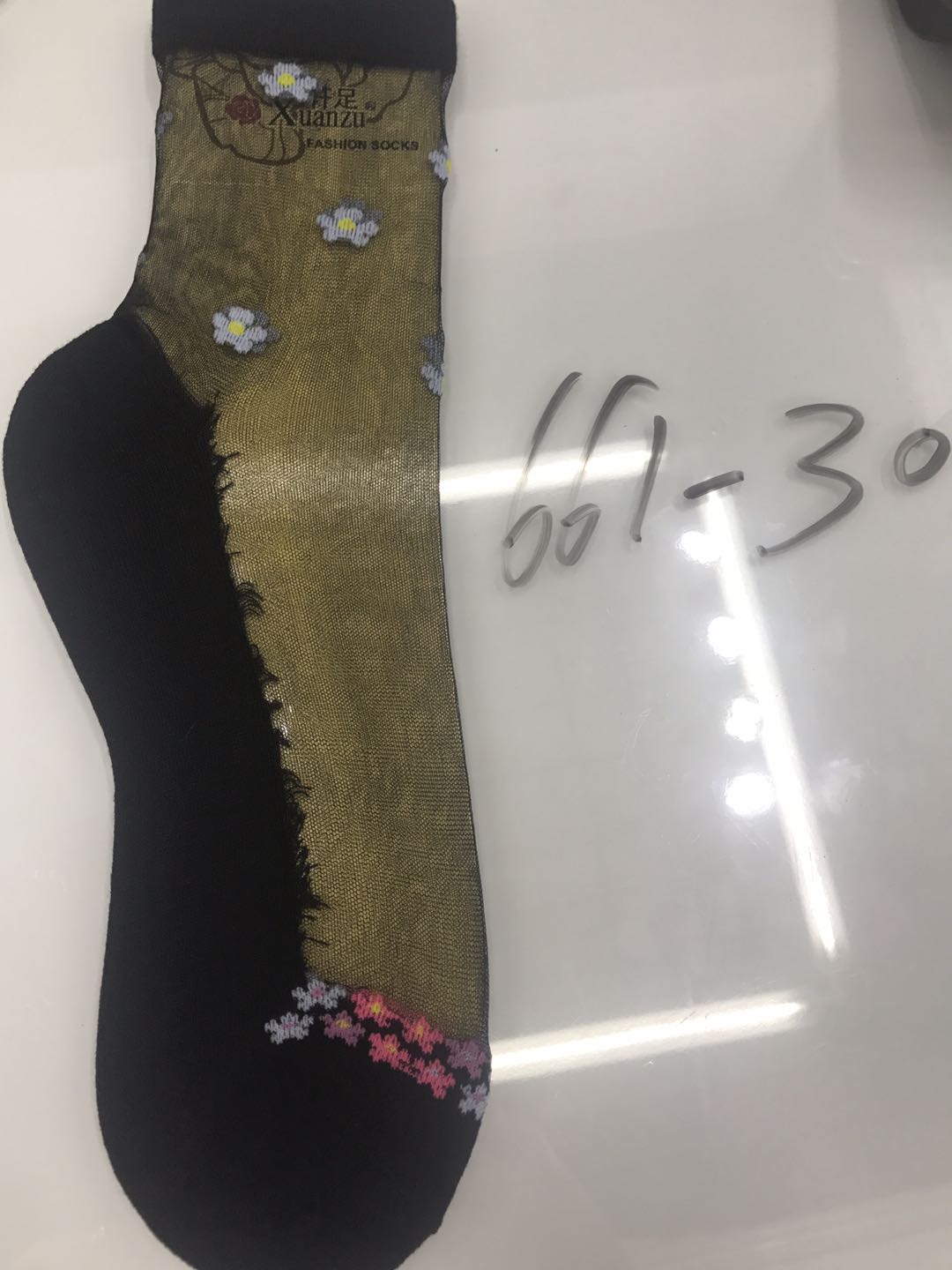 Women's stockings, short socks, lace socks, internet-famous best-selling socks, short socks, crystal glass stockings, mid-calf socks, boot socks Application Scenario