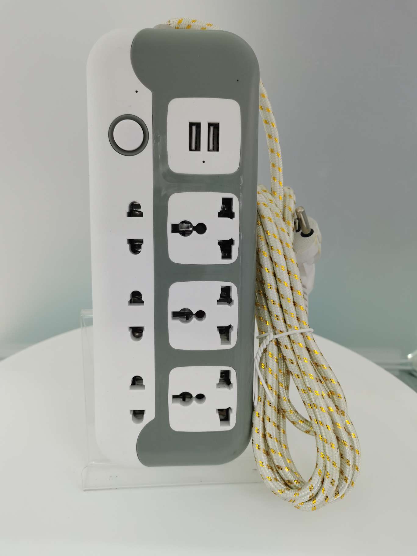 New foreign trade outlet smart USB plug thumbnail