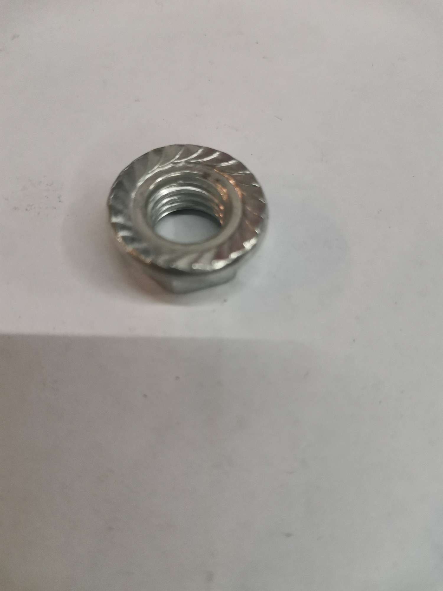 M8 flange nut details Picture