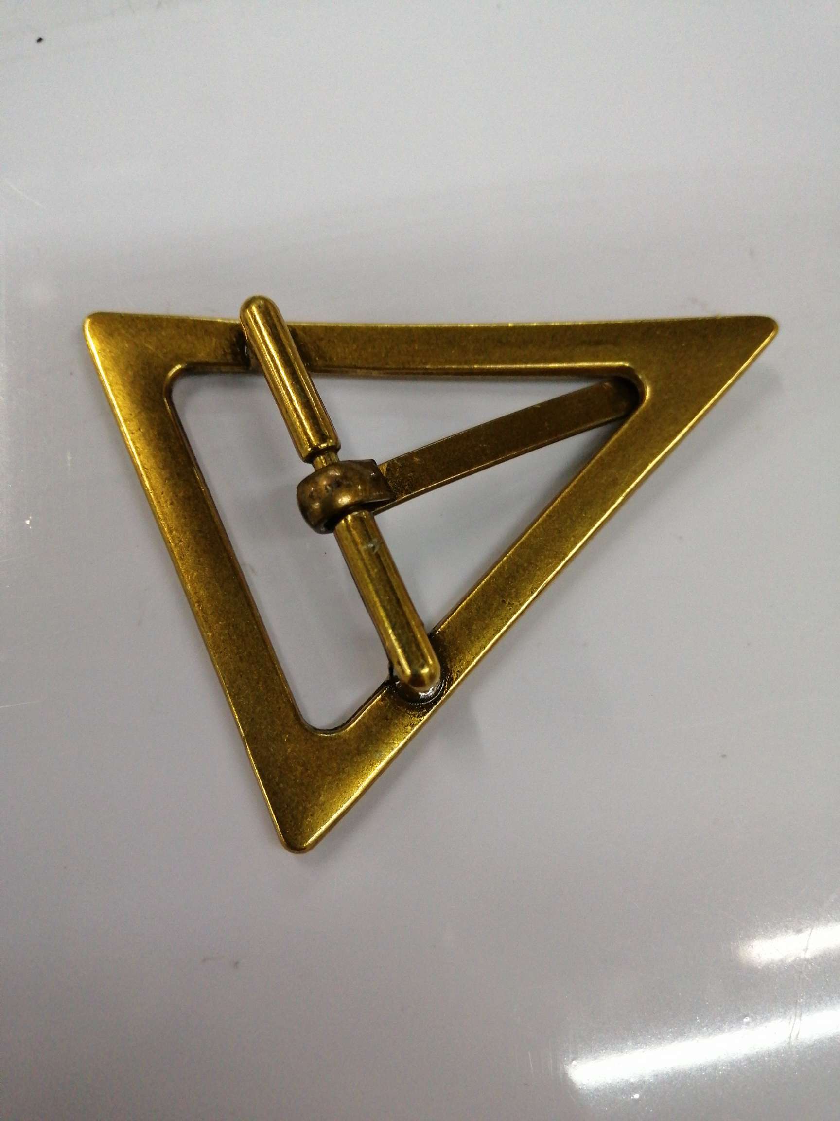It's An All-In-One Triangle Buckle Belt Buckle Specification drawing